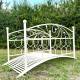 Superbe Pont Fonctionnel et Décoratif Passerelle de Jardin Ruisseau Court d'Eau en Acier Blanc 85x92x185cm