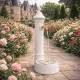 Fontaine de Potager extérieur Fontaine à poser en Fonte d'Aluminium Patinée Blanc avec Robinet Fonctionnel 26x35x72cm