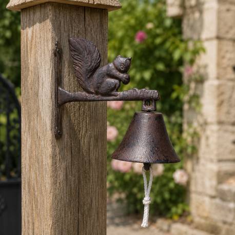 Cloche Sonnette Motif Écureuil Carillon Clochette de Porte Murale sur Crédence en Fonte Patinée Marron 11x20x21cm